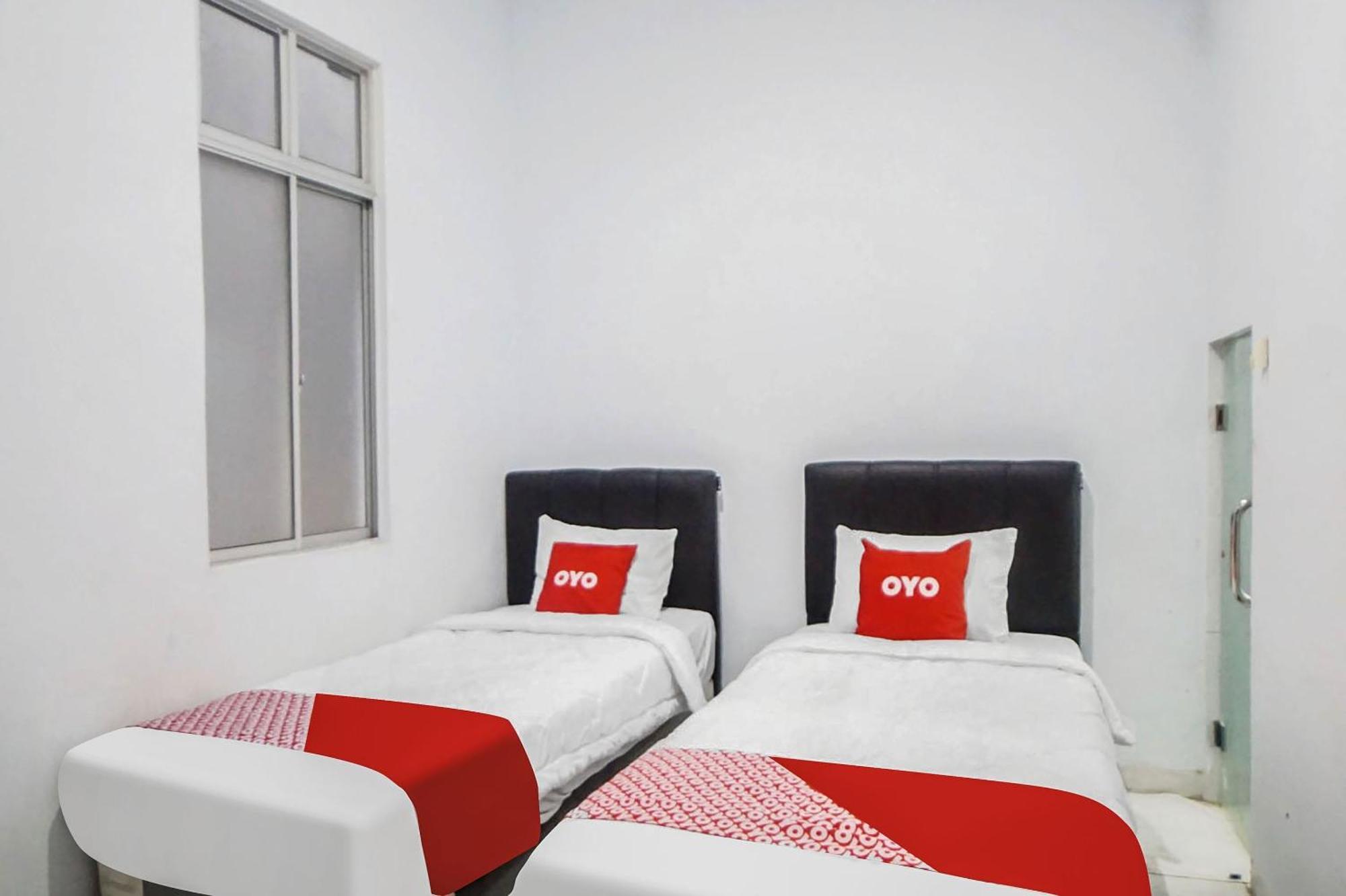 Super Oyo 91627 Wika Wiki Homestay Medan Exteriér fotografie