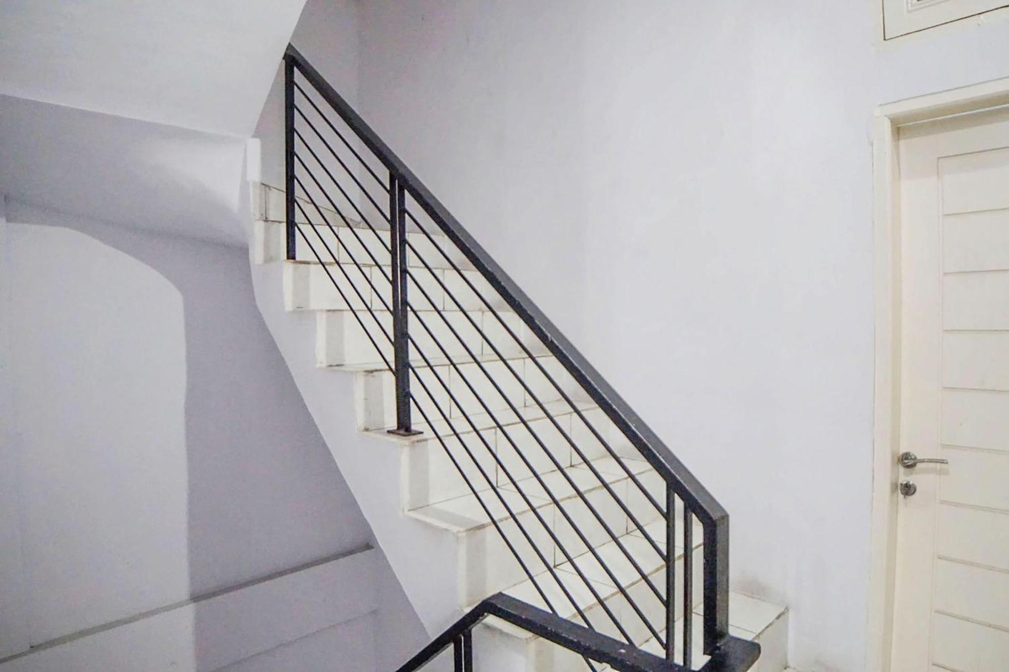 Super Oyo 91627 Wika Wiki Homestay Medan Exteriér fotografie