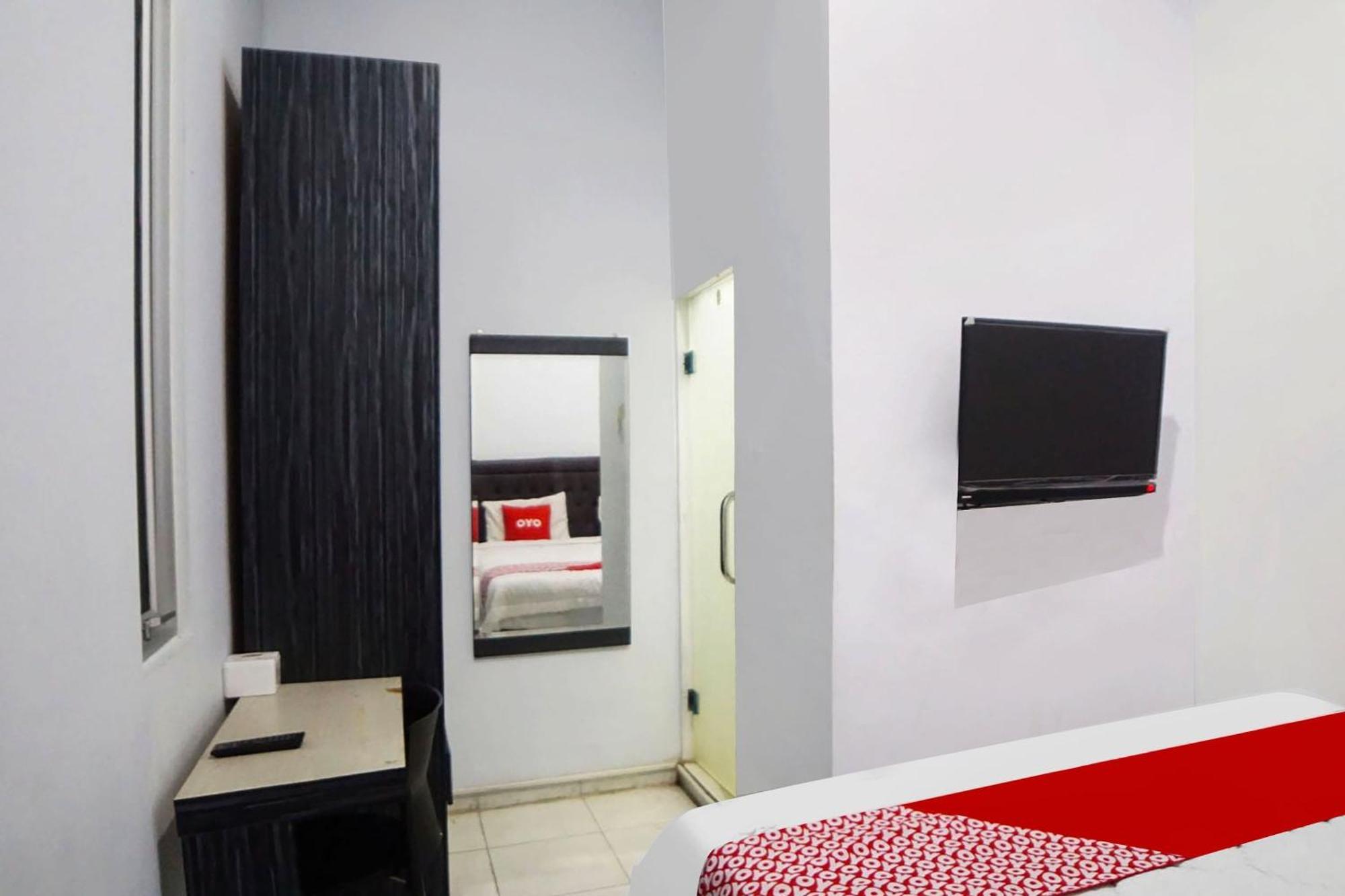 Super Oyo 91627 Wika Wiki Homestay Medan Exteriér fotografie