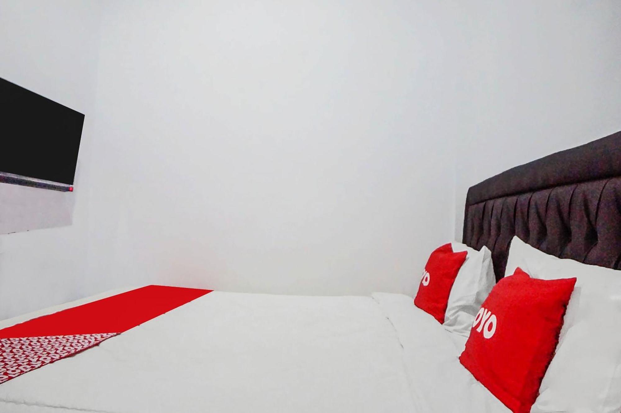 Super Oyo 91627 Wika Wiki Homestay Medan Exteriér fotografie